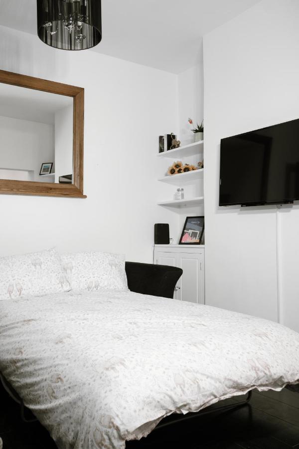 Gorgeous 3 Bedroom Victorian Townhouse Lisburn Εξωτερικό φωτογραφία